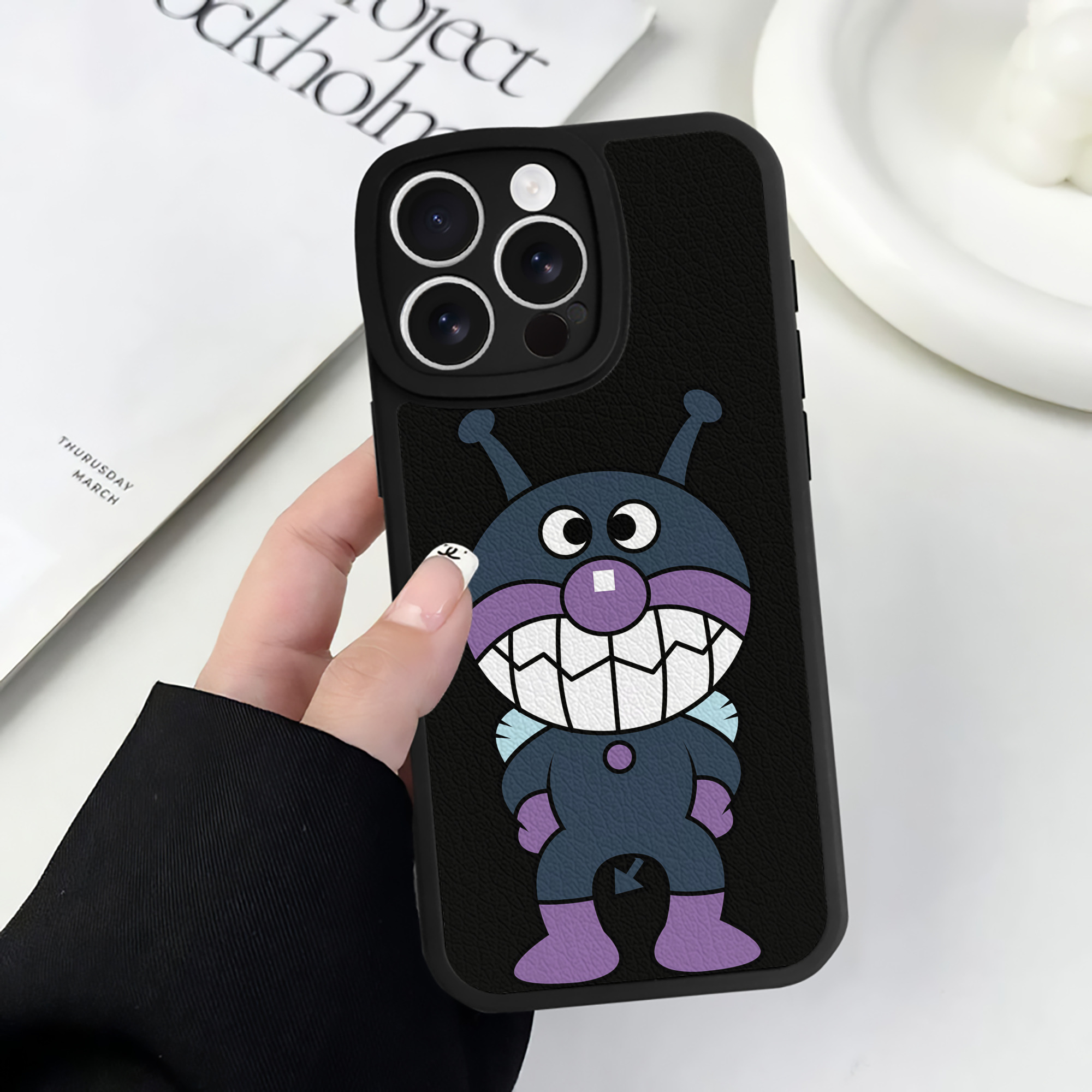 （画像用） アンパンマン Anpanman 【iPhone 16シリーズ対応】シリコンスマホケース（レザー調） 材質：シリコン